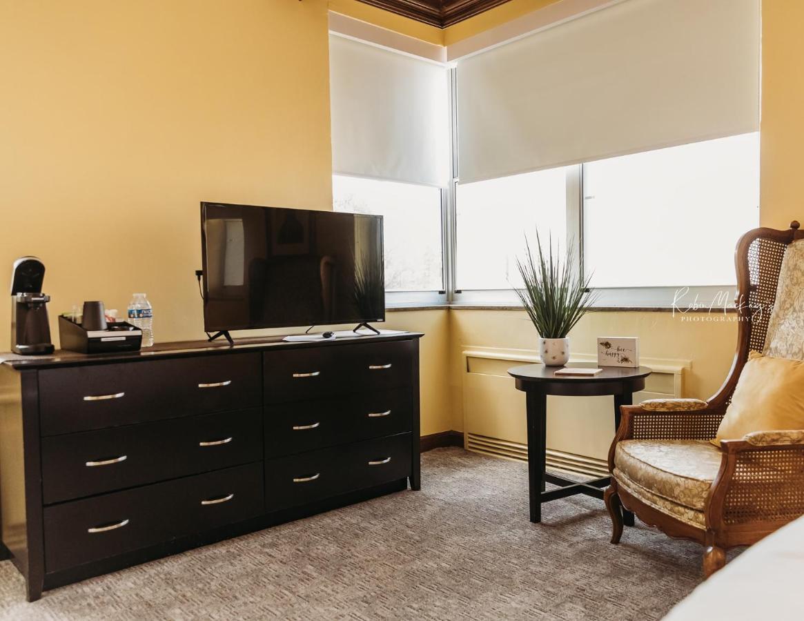 Hotel Phillips Bartlesville Dış mekan fotoğraf