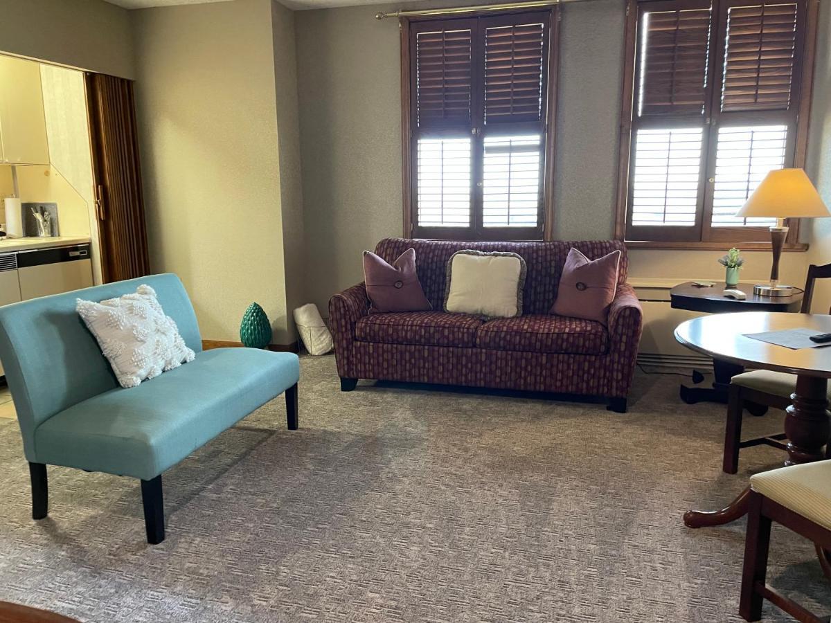 Hotel Phillips Bartlesville Dış mekan fotoğraf