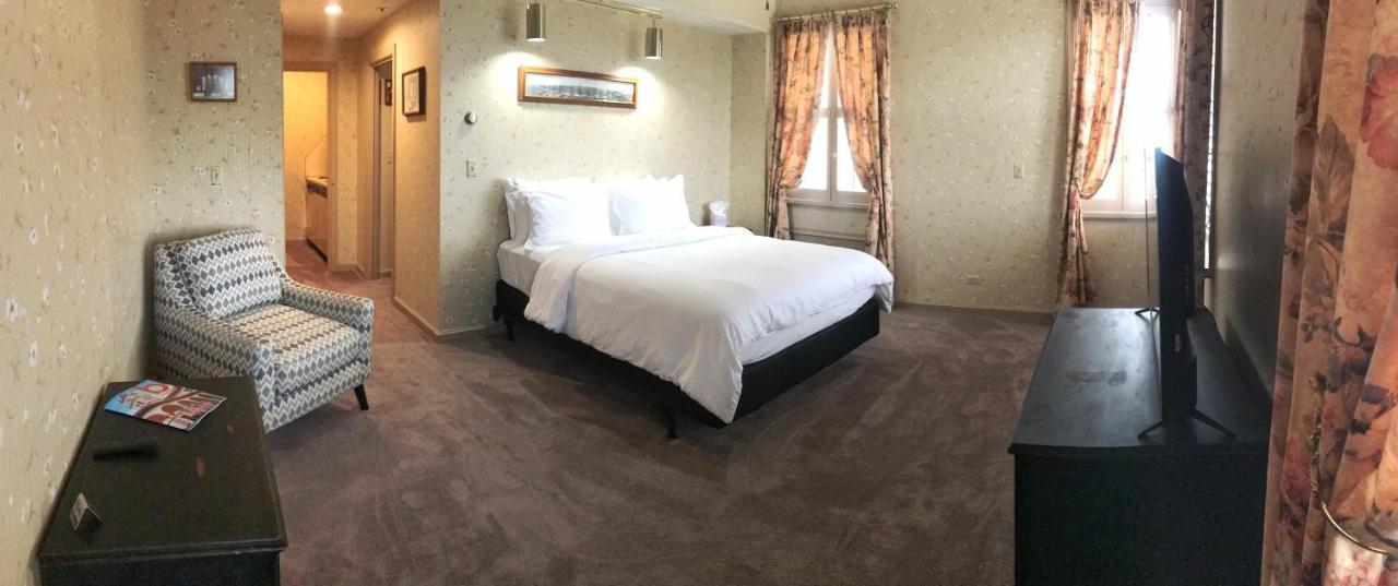 Hotel Phillips Bartlesville Dış mekan fotoğraf