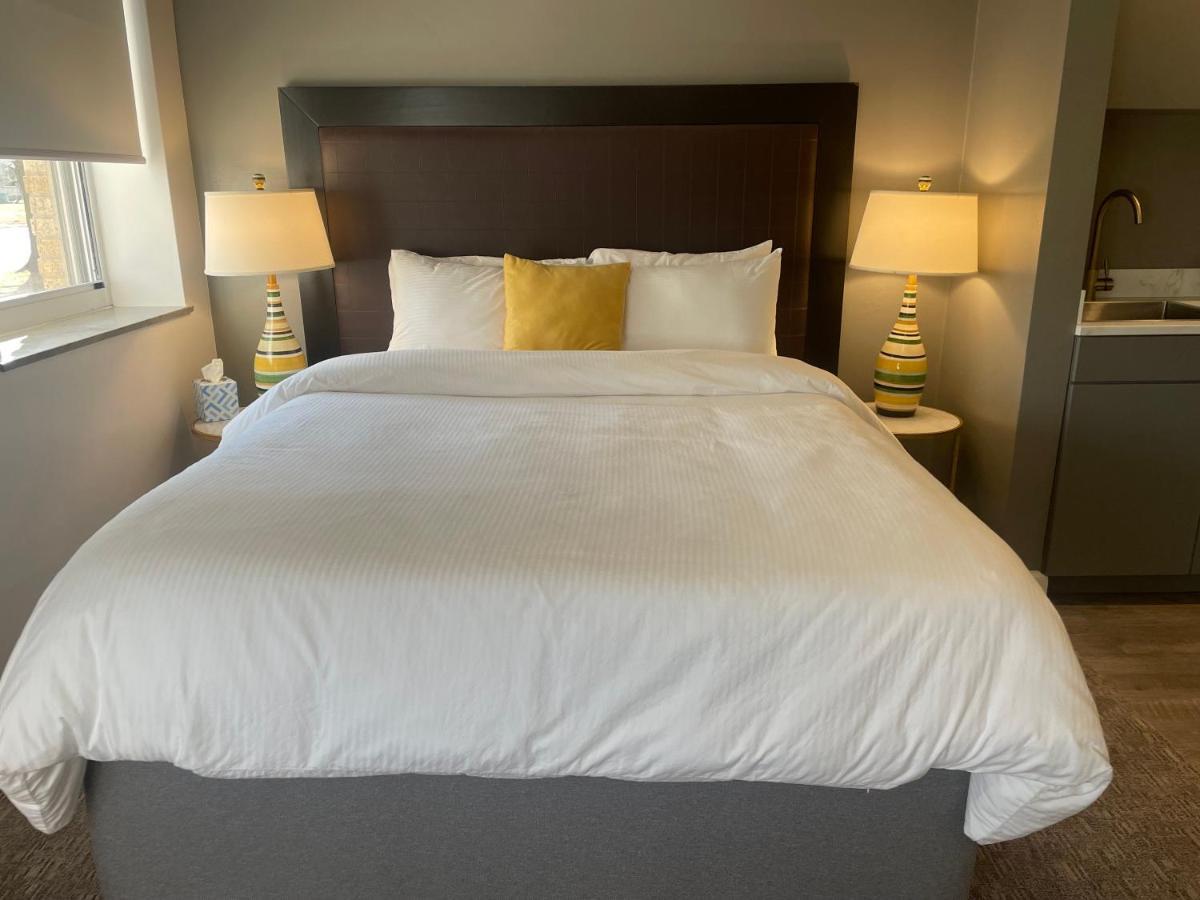 Hotel Phillips Bartlesville Dış mekan fotoğraf